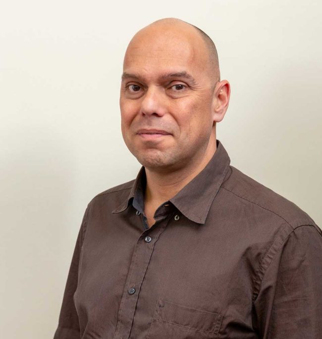 KARYO Γρηγόρης Τιμόλογος Γρηγόρης Τιμόλογος M. Med. Sc. Molecular Biologist